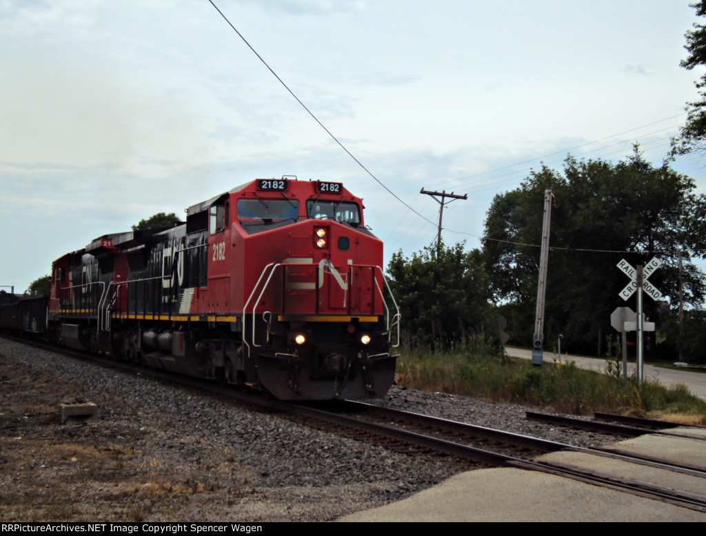 CN 2182